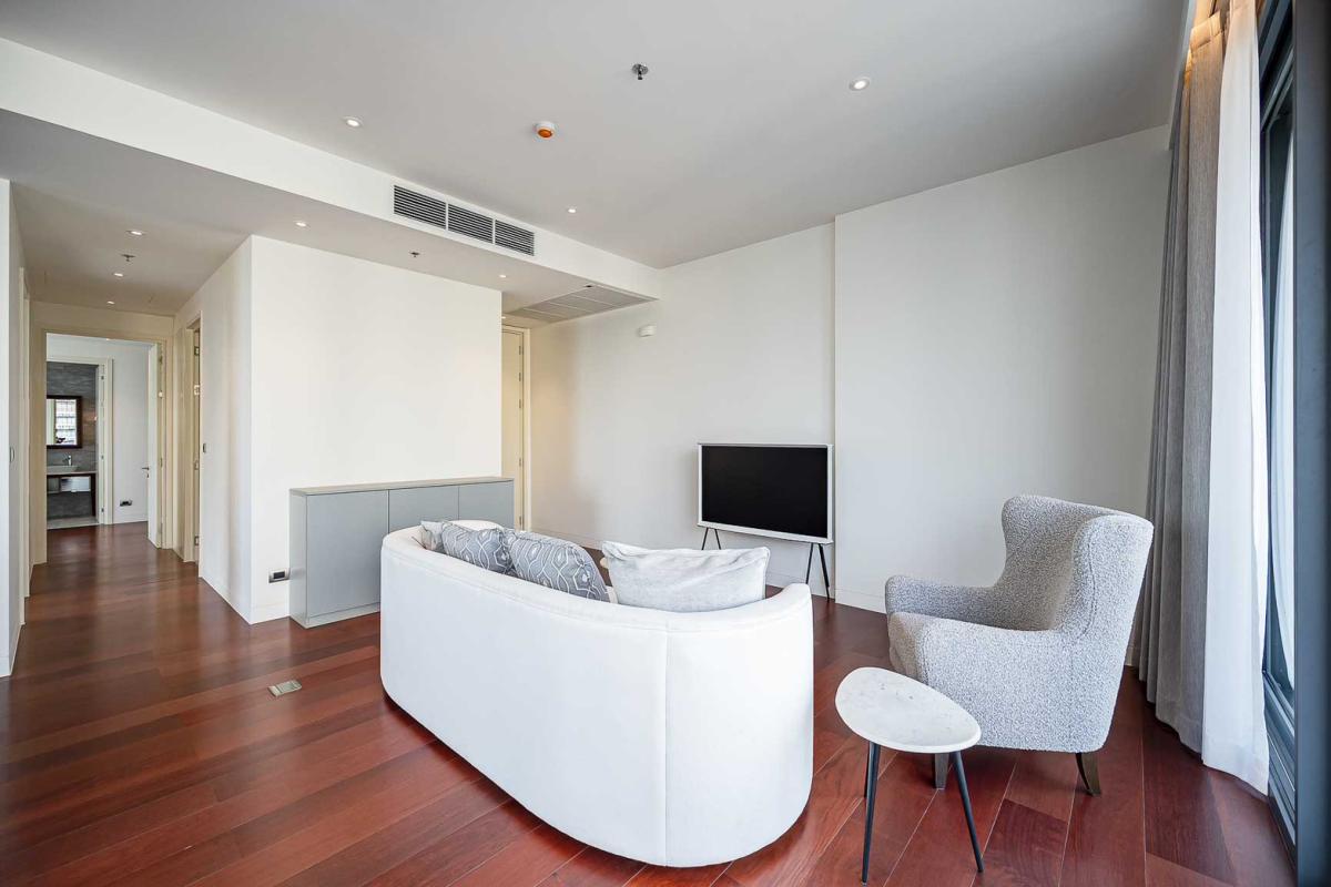 KHUN by YOO (คุณ บาย ยู) 2 ห้องนอน ห้องมุม