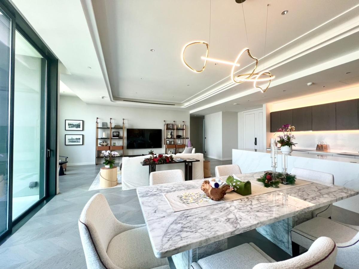 One 89 Wireless (วัน ไนน์ตี ไวร์เลส) 3 bedrooms