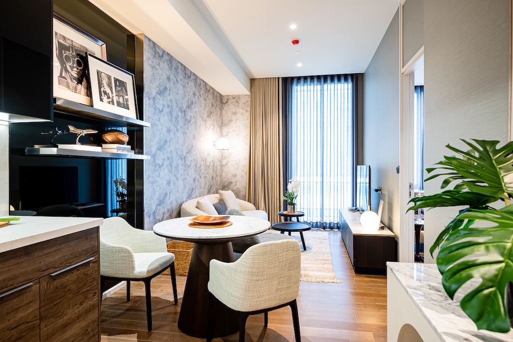 MUNIQ Langsuan (มิวนีค หลังสวน)