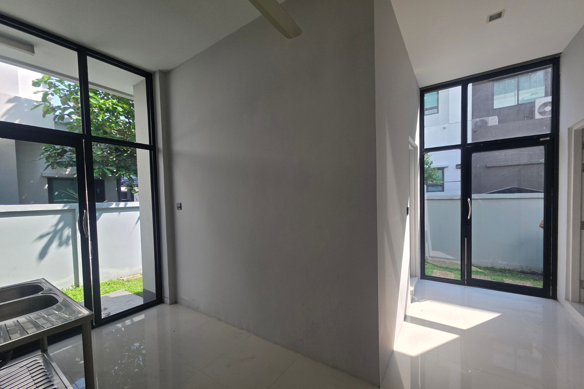 Grand Bangkok Boulevard พระราม 9