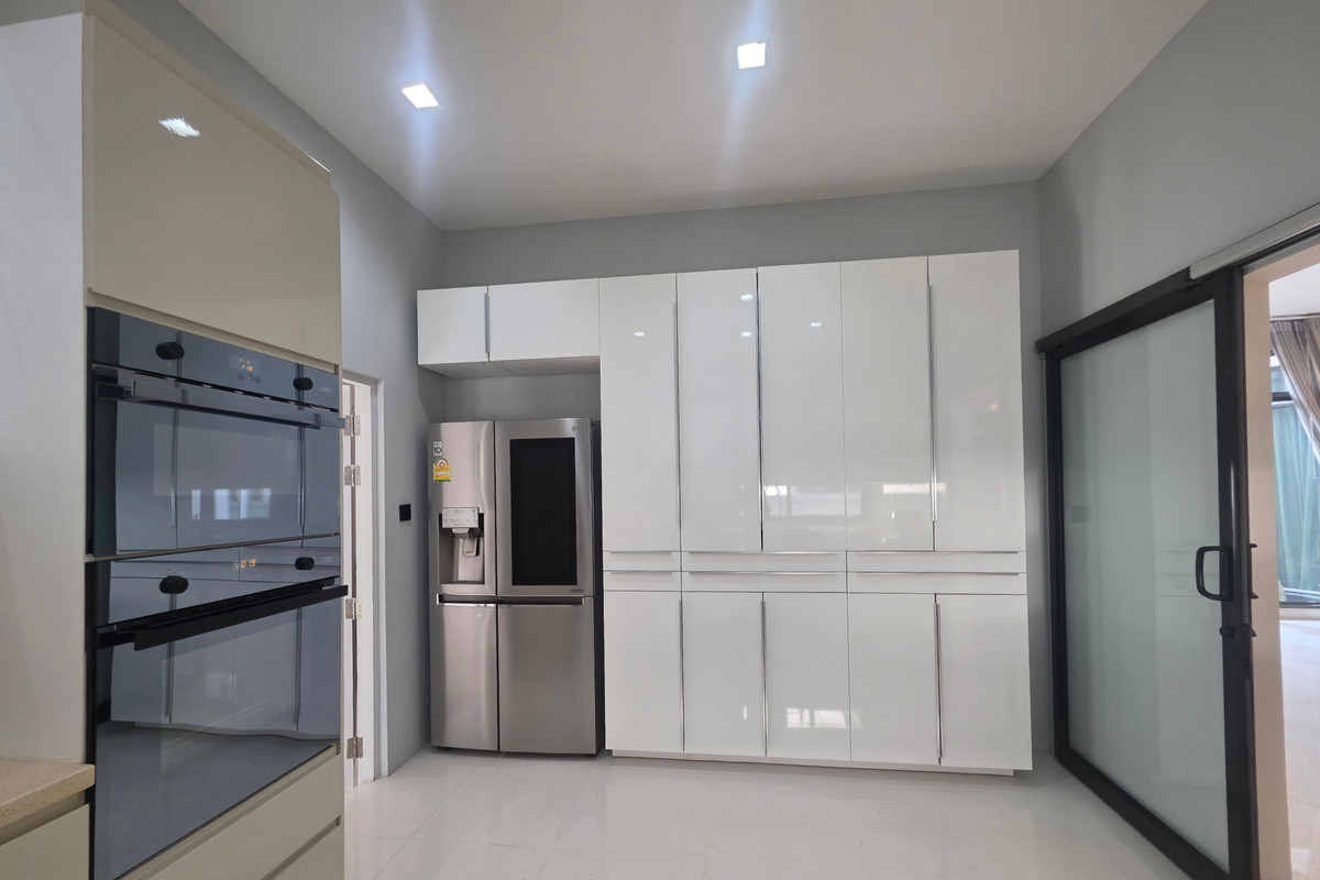 Grand Bangkok Boulevard พระราม 9