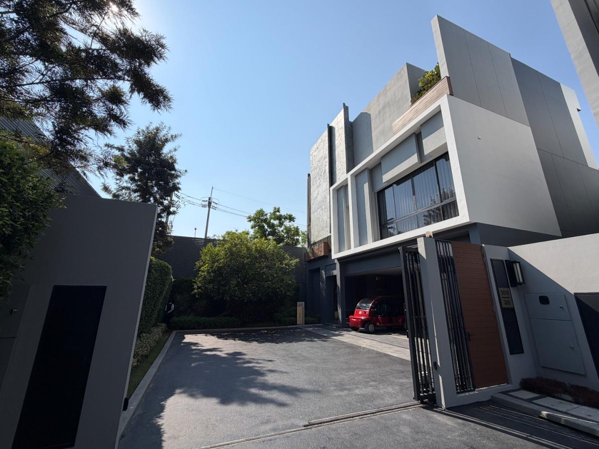 BUGAAN กรุงเทพกีฑา บ้านตัวอย่าง