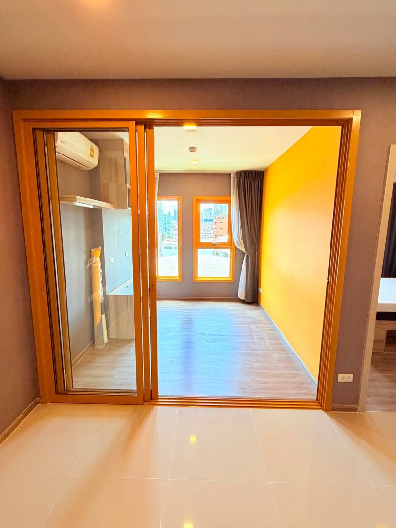 THE BASE Sukhumvit 50